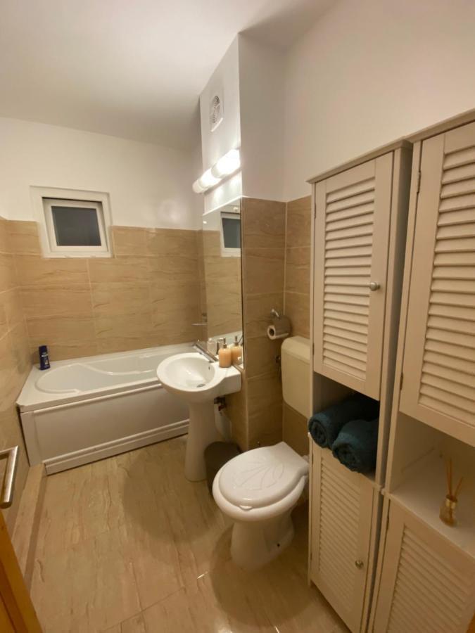 Aparthotel Brasov Exterior photo